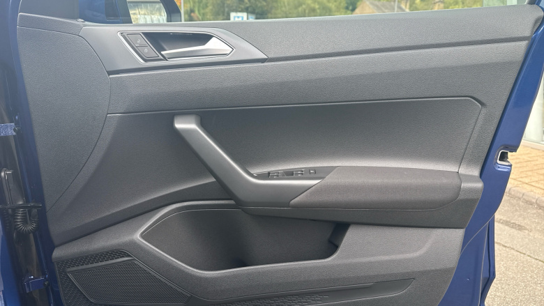 Volkswagen Taigo 1.0 TSI 115 R-Line 5dr DSG Petrol Hatchback